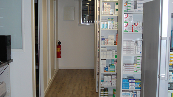 Pharmacie - Charleval (13) 11