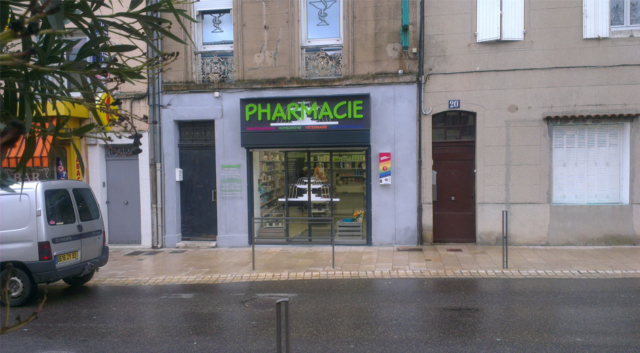Pharmacie St Zacharie - 55m2 1